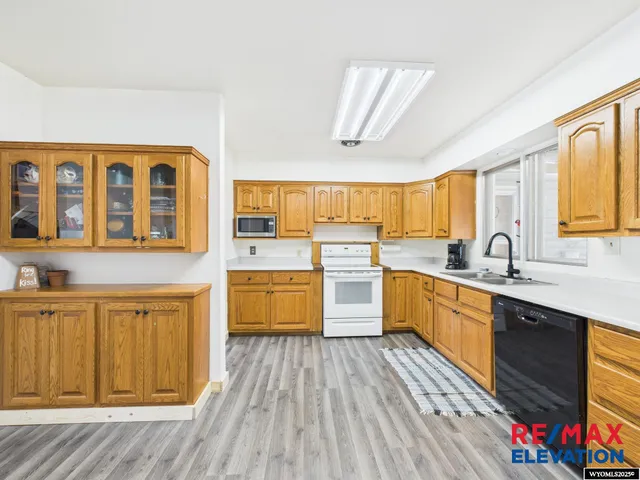 $299,000 | 618 Montana Avenue, Basin, WY 82410