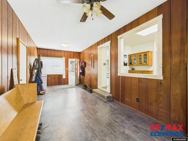 $299,000 | 618 Montana Avenue, Basin, WY 82410