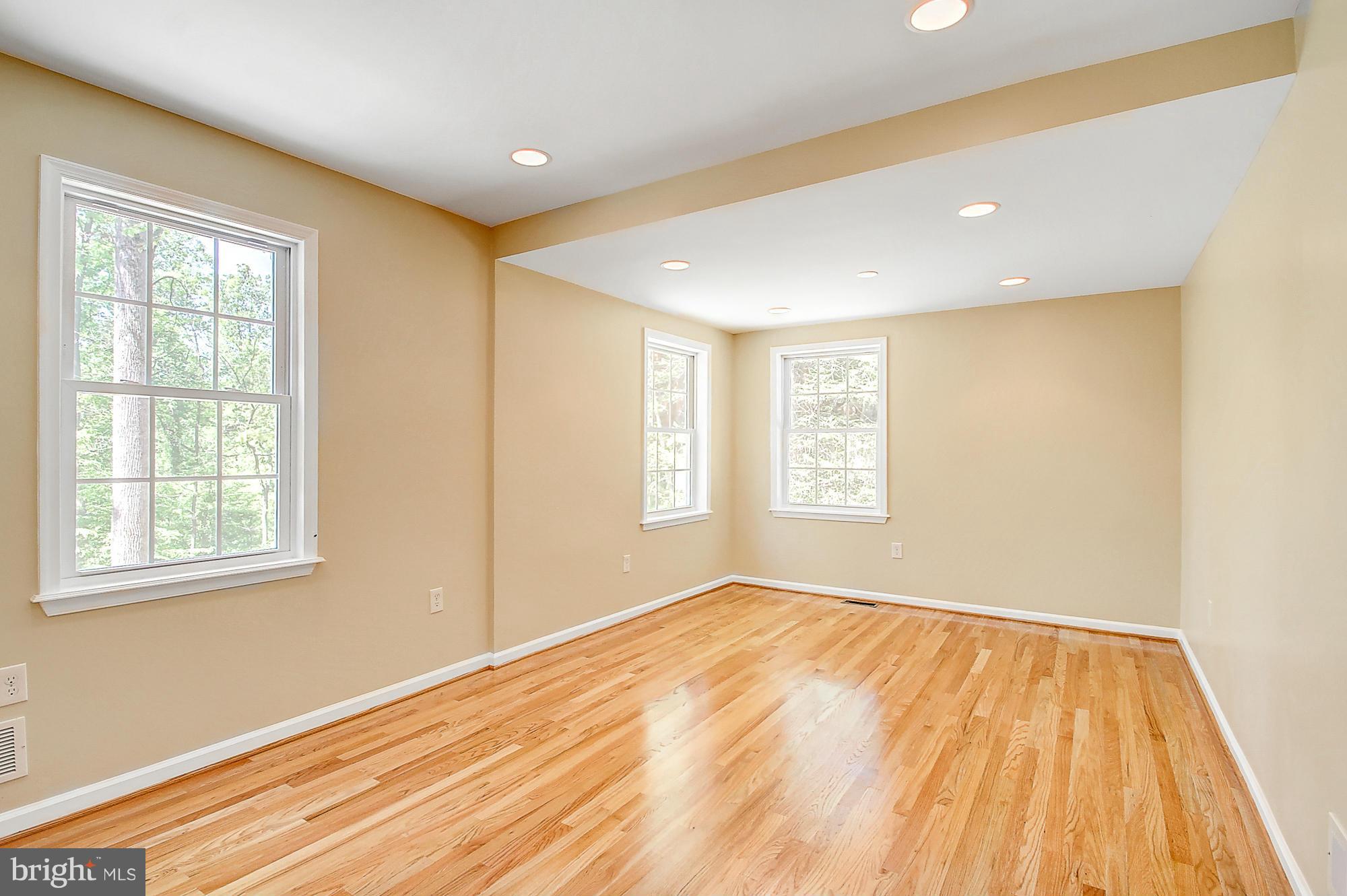 7305 Prince George Road Pikesville, MD 21207 - Photo 11 of 30 Main Level Bedroom (Master)
