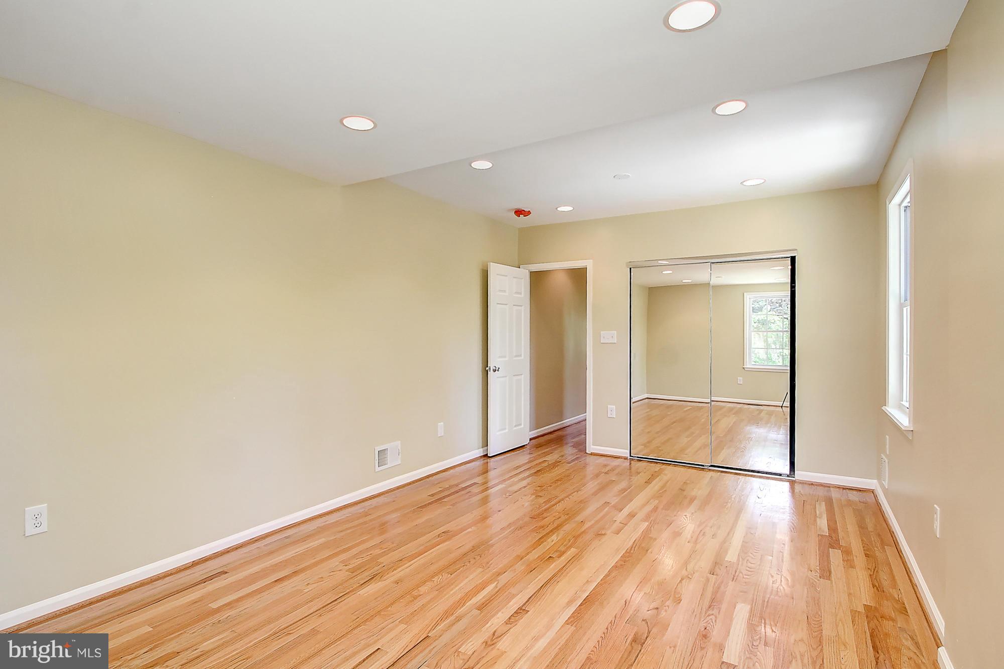 7305 Prince George Road Pikesville, MD 21207 - Photo 12 of 30 Main Level Bedroom (Master)