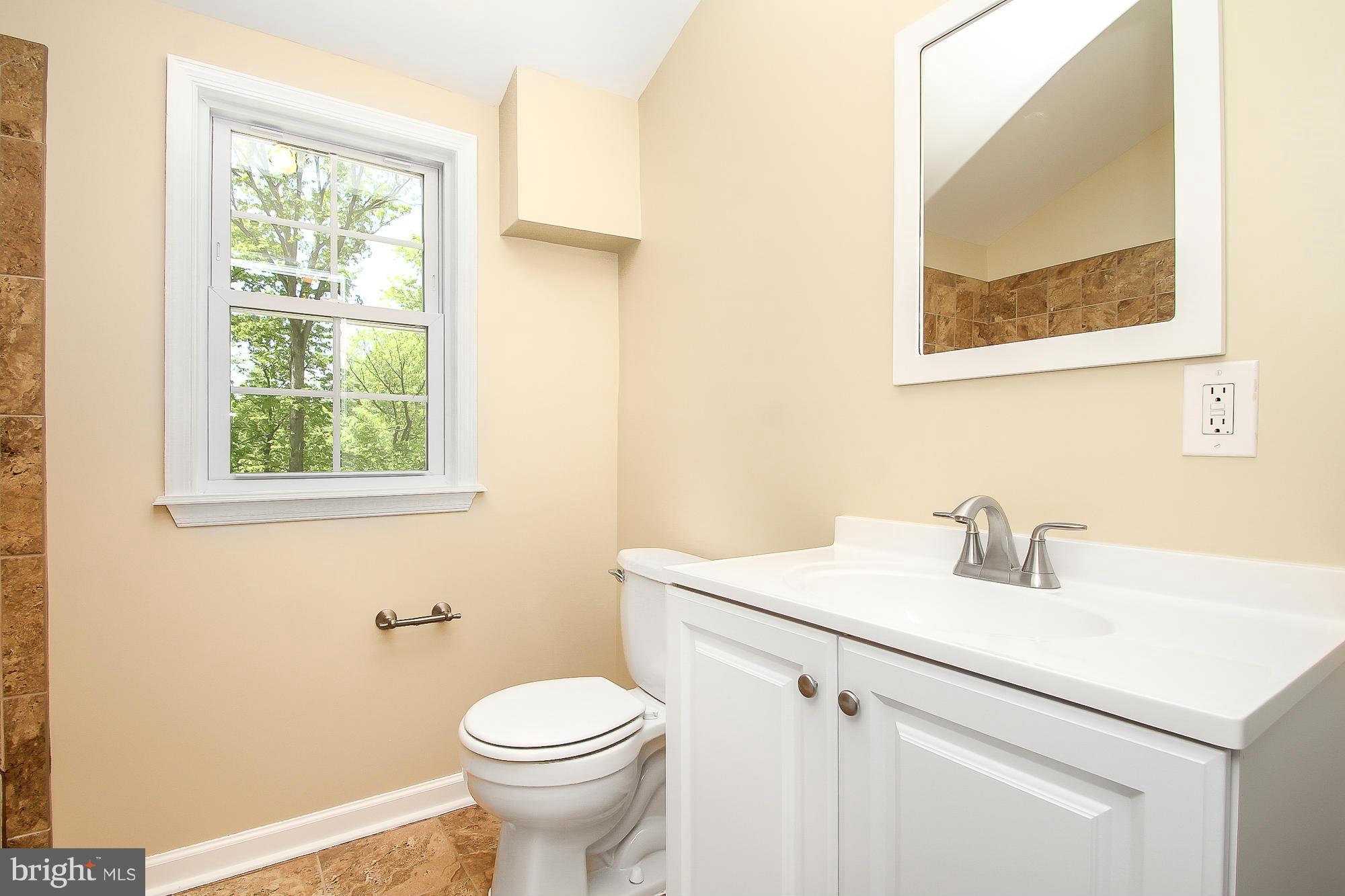 7305 Prince George Road Pikesville, MD 21207 - Photo 17 of 30 2nd Level Full Bath