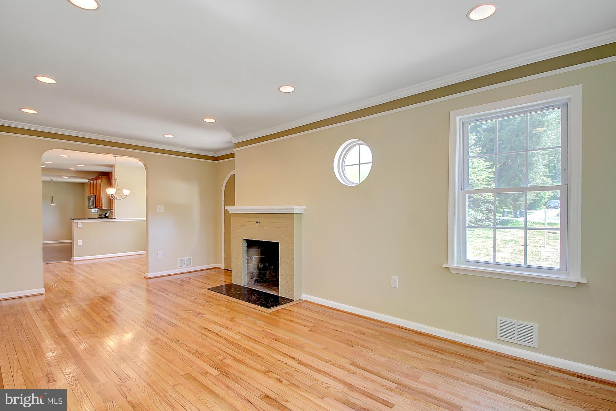 7305 Prince George Road Pikesville, MD 21207 - Photo 4 of 30 Living Room - View 2