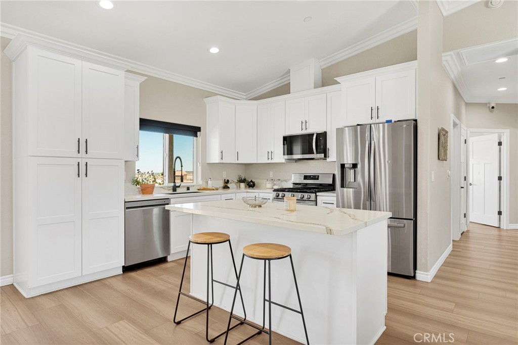 10770 Chipmunk Road Apple Valley, CA 92308 - Photo 12 of 35