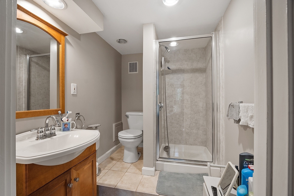 485 Rantoul Street Beverly, MA 01915 - Photo 16 of 37 Gallery Image 16