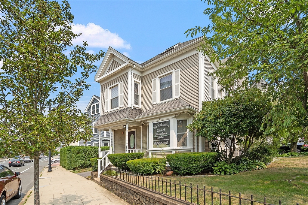 485 Rantoul Street Beverly, MA 01915 - Photo 5 of 37 Gallery Image 5