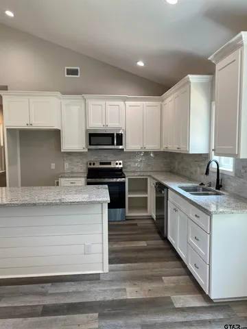 $210,000 | 152 Royal Drive West, Bullard, TX 75757