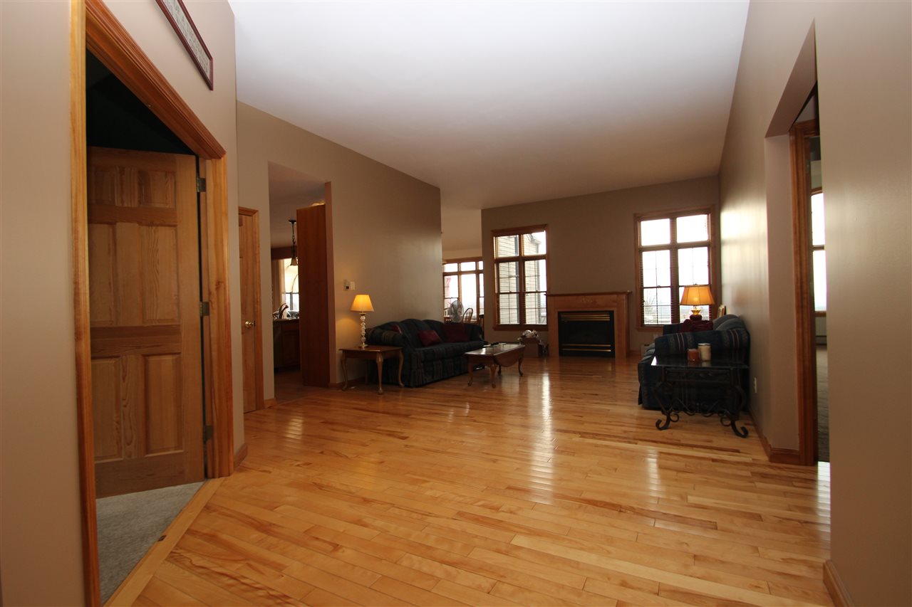 176 Sunset Road Barre Town, VT 05641 - Photo 5 of 31