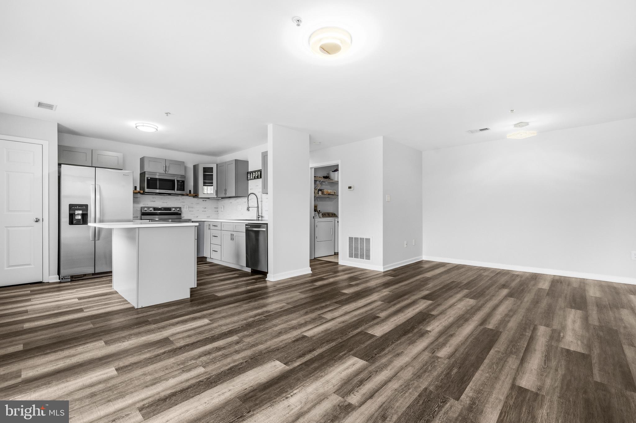 6413 Weatherby Court, Unit E Frederick, MD 21703 - Photo 7 of 37