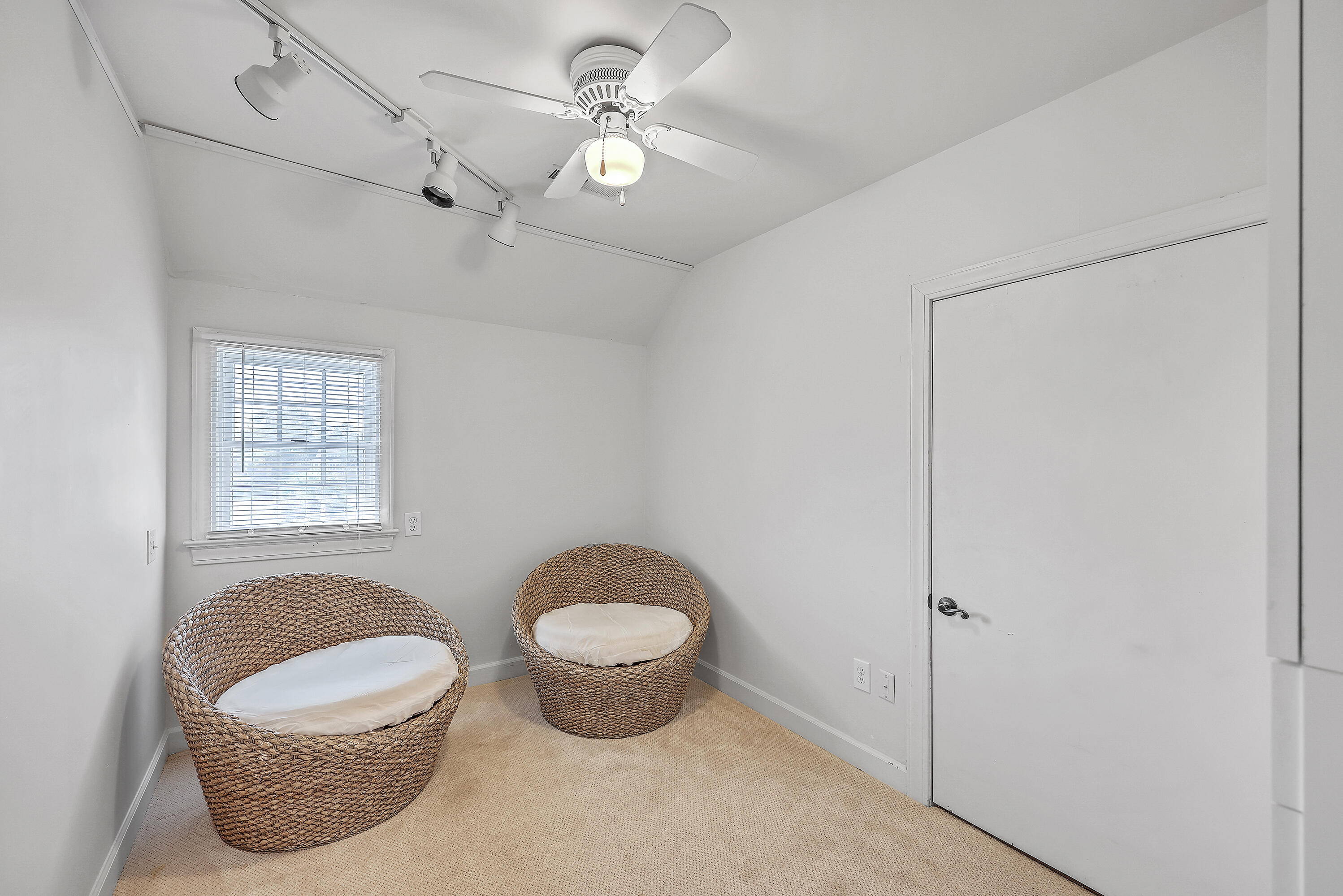 709 Blue Jack Point Mount Pleasant, SC 29464 - Photo 55 of 84 57