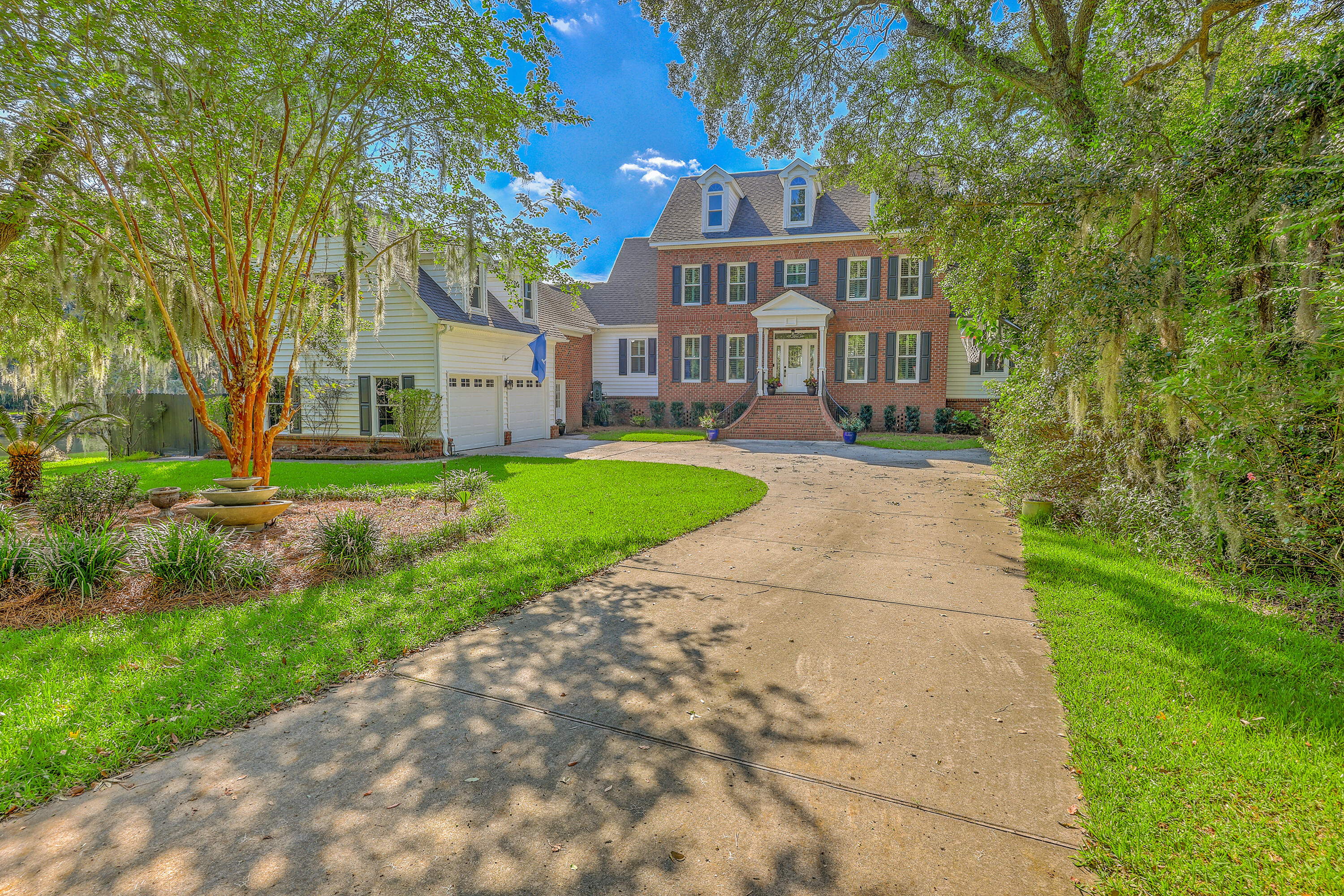 709 Blue Jack Point Mount Pleasant, SC 29464 - Photo 6 of 84 8