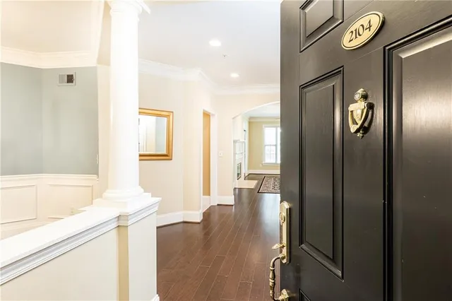 $299,900 | 4100 Paces Walk Southeast, Unit 2104, Atlanta, GA 30339