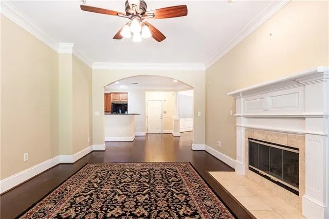 $299,900 | 4100 Paces Walk Southeast, Unit 2104, Atlanta, GA 30339