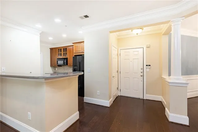 $299,900 | 4100 Paces Walk Southeast, Unit 2104, Atlanta, GA 30339