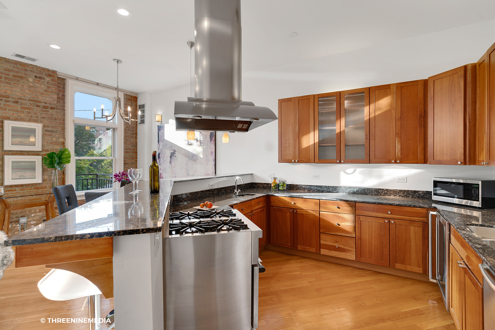 7 South Aberdeen Street, Unit 2B Chicago, IL 60607 - Photo 6 of 19