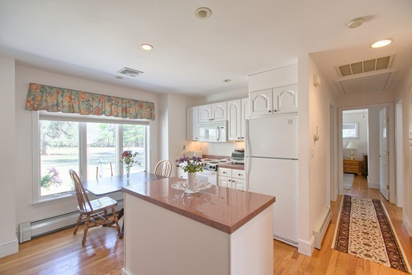 86 Dudley Road Billerica, MA 01821 - Photo 17 of 24 Gallery Image 17