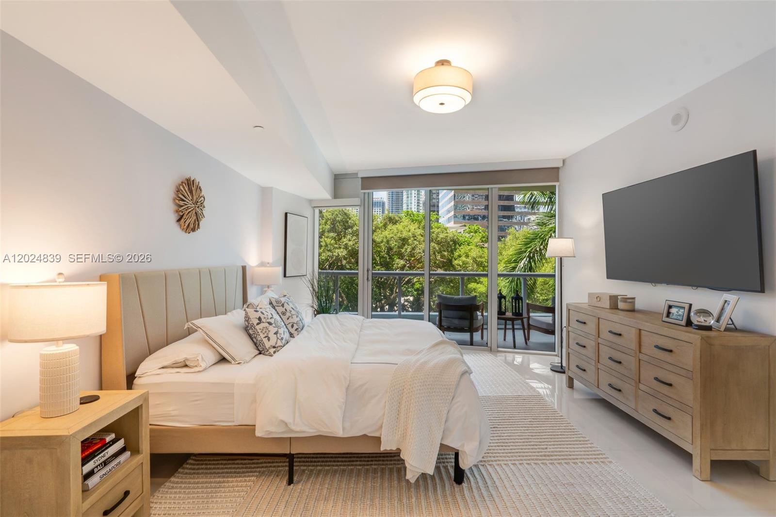 495 Brickell Avenue, Unit 409 Miami, FL 33131 - Photo 9 of 31