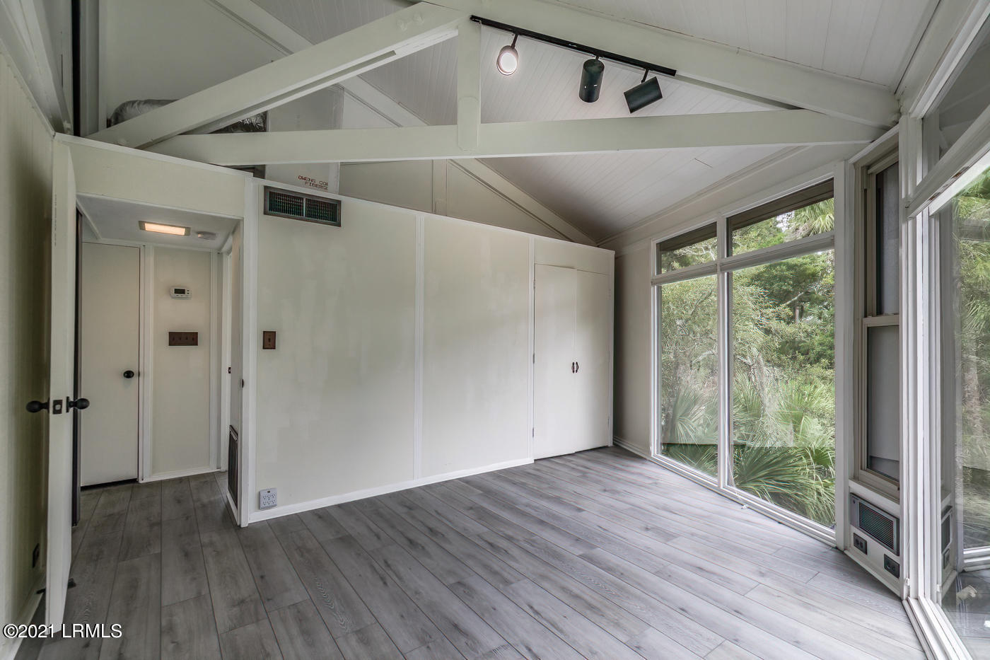 875 Fiddlers Ridge Road Fripp Island, SC 29920 - Photo 21 of 40 21 Guest room
