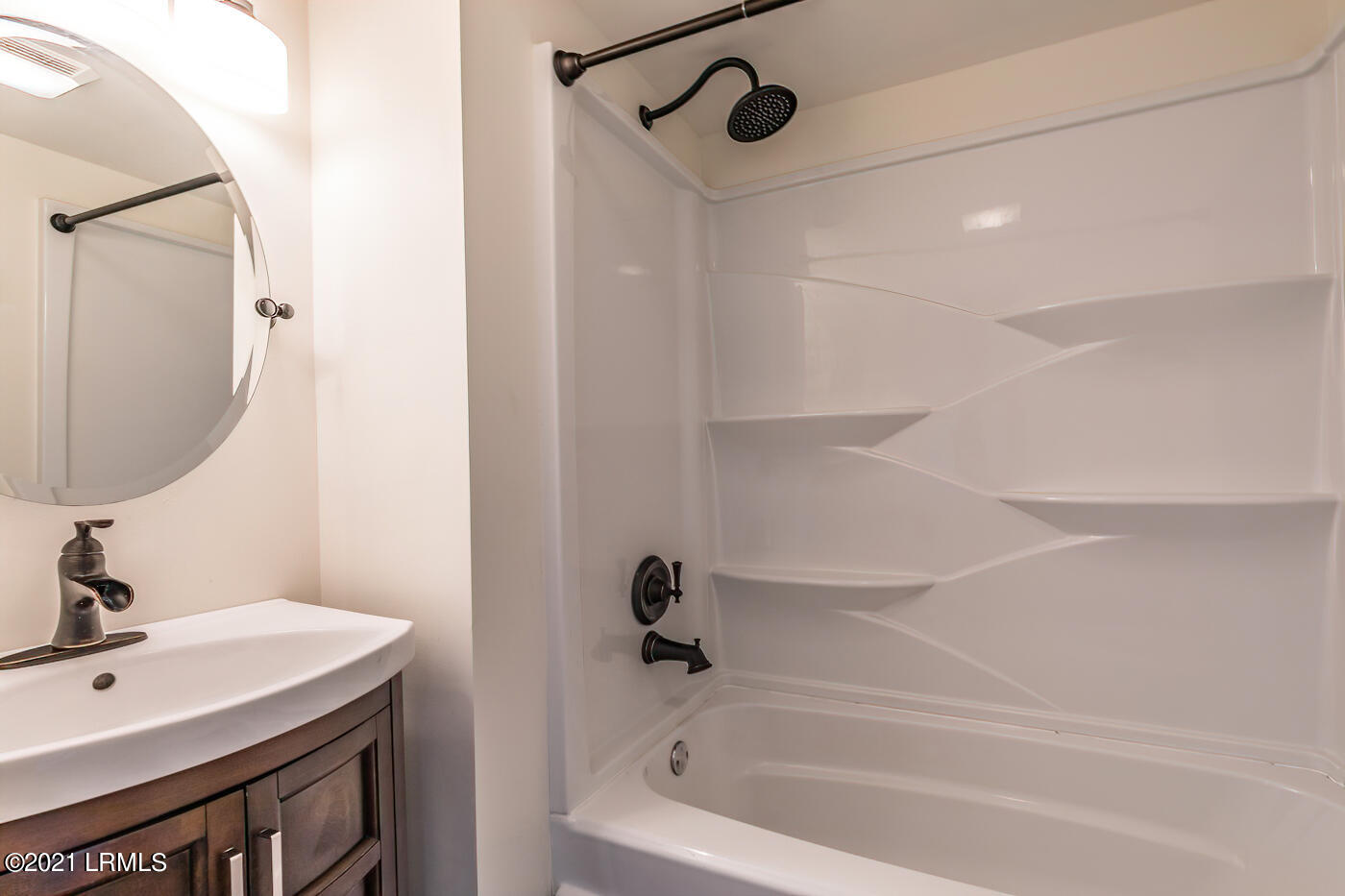 875 Fiddlers Ridge Road Fripp Island, SC 29920 - Photo 24 of 40 24 Guest bath