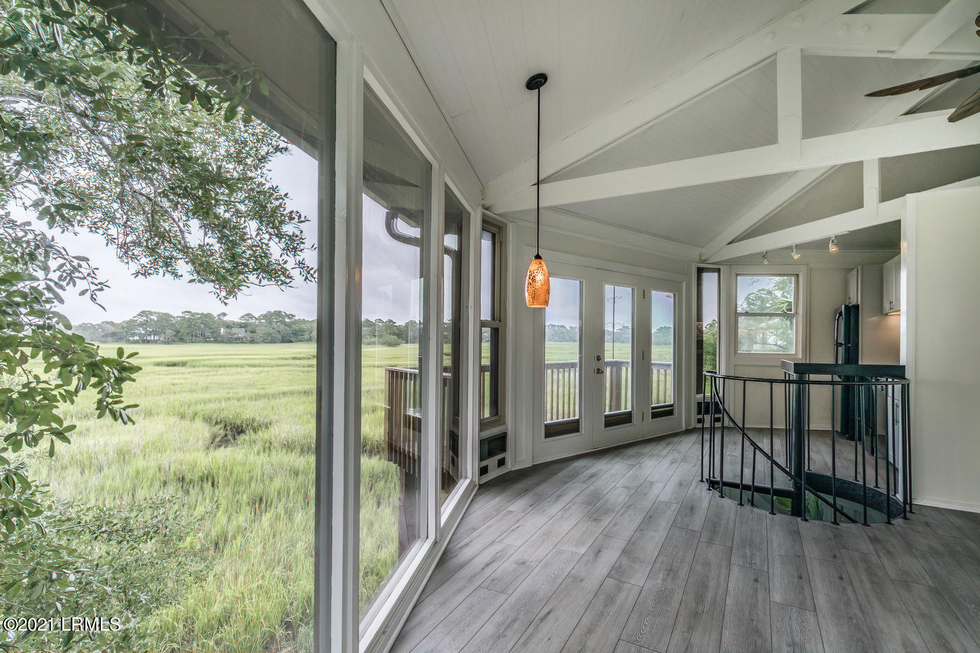 875 Fiddlers Ridge Road Fripp Island, SC 29920 - Photo 6 of 40 6 Great room
