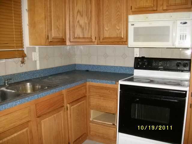 2987 Osgood Road West Columbus, OH 43232 - Photo 3 of 11