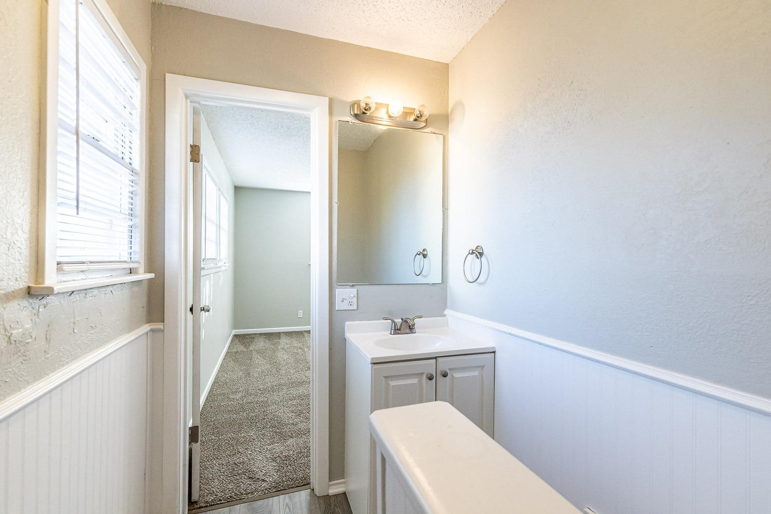 4320 48th Street Lubbock, TX 79413 - Photo 35 of 47 Photo 35