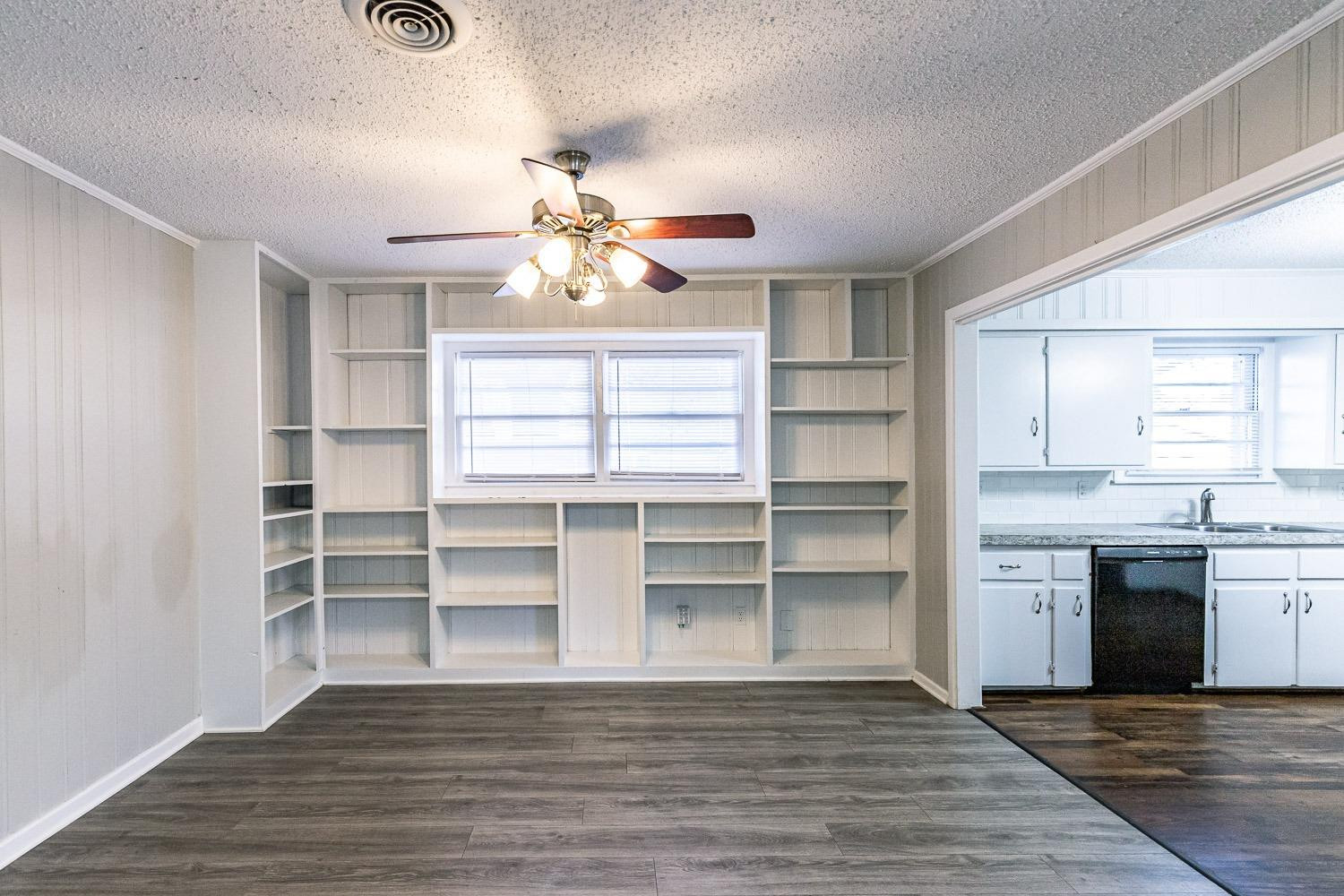 4320 48th Street Lubbock, TX 79413 - Photo 7 of 47 Photo 7