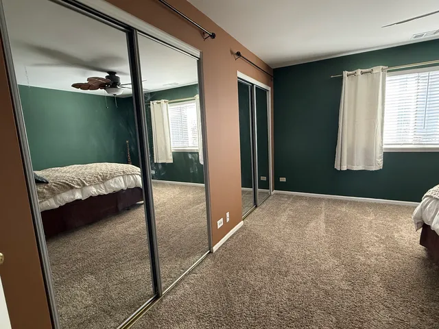 $255,000 | 17817 West Salisbury Drive, Gurnee, IL 60031