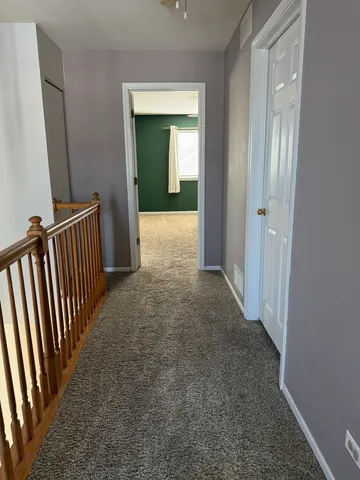 $255,000 | 17817 West Salisbury Drive, Gurnee, IL 60031