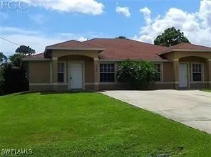 $1,450 | 4946 Golfview Boulevard, Lehigh Acres, FL 33973