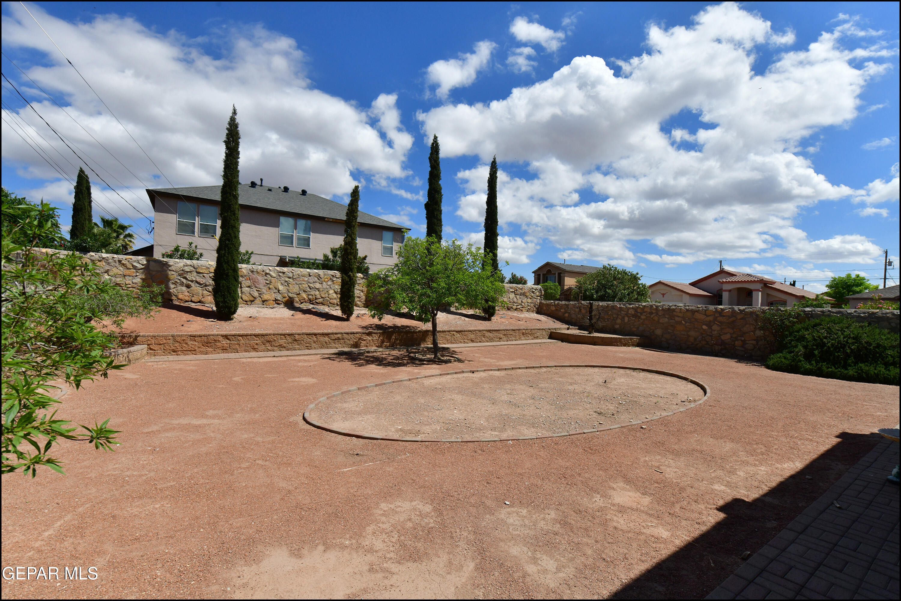 7350 Navidad Way Canutillo, TX 79835 - Photo 47 of 49 a view of a basketball court