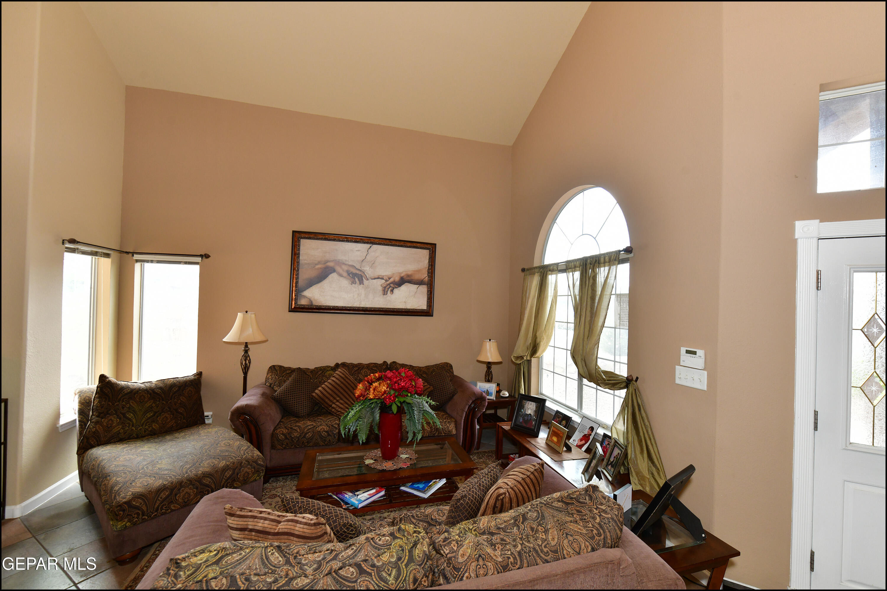 7350 Navidad Way Canutillo, TX 79835 - Photo 6 of 49 a living room with furniture and a window