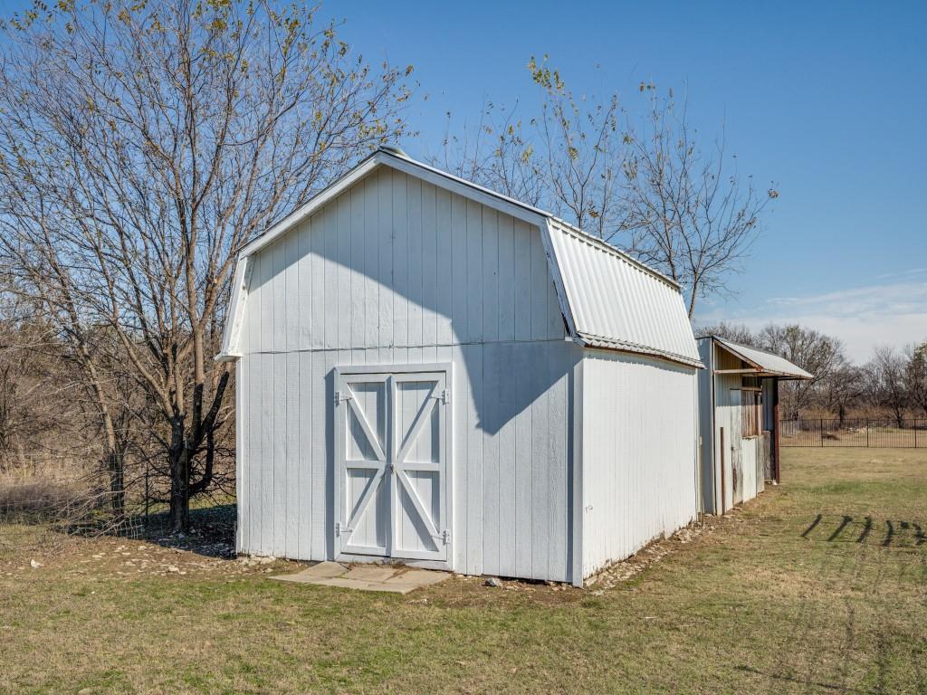 9691 Bluebaugh Road Justin, TX 76247 - Photo 23 of 25