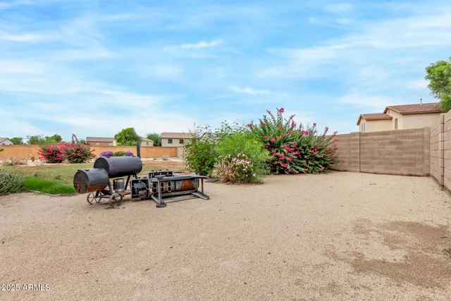$365,000 | 18976 North Lariat Road, Maricopa, AZ 85138