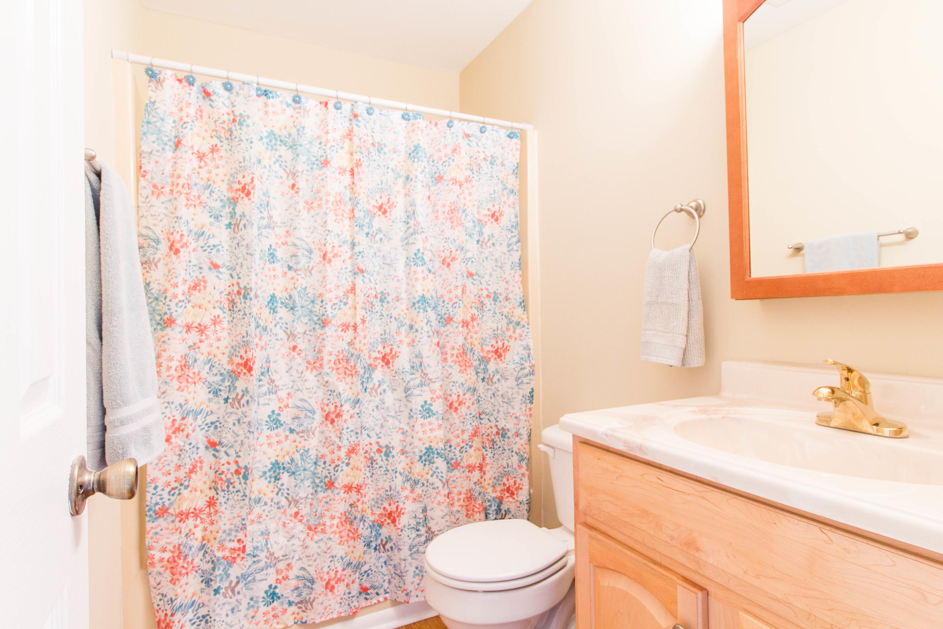 115 Stephens Lane Crestview, FL 32539 - Photo 23 of 24 Guest Bath
