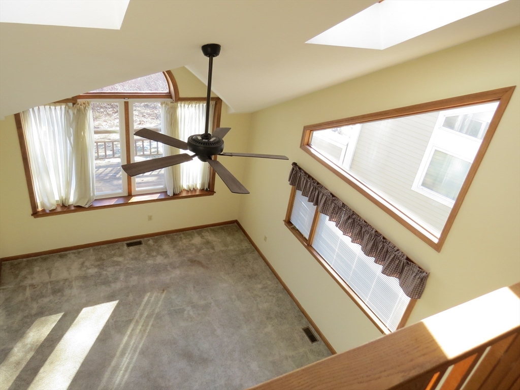 5 B Pond View Way, Unit 5B Northborough, MA 01532 - Photo 12 of 16 a view of an entryway