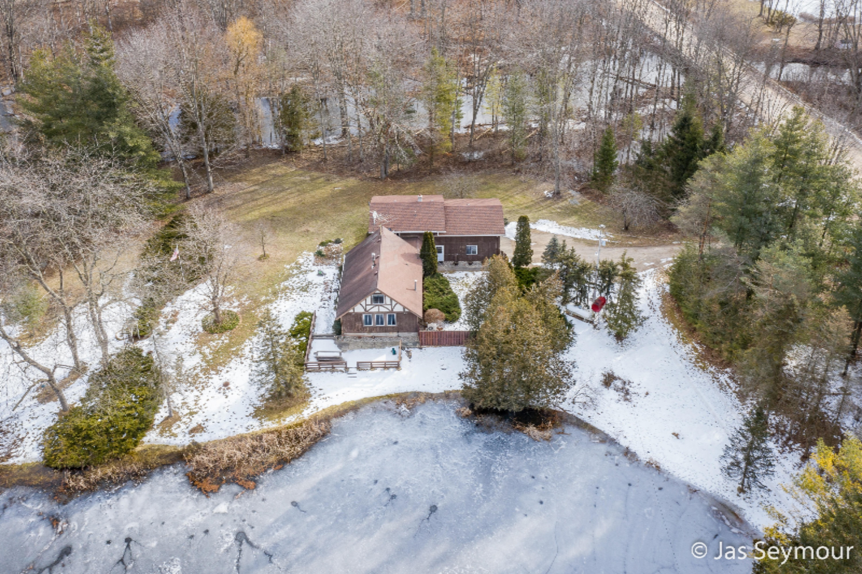 5961 East Charles Road Ionia, MI 48846 - Photo 1 of 61 Photo-13