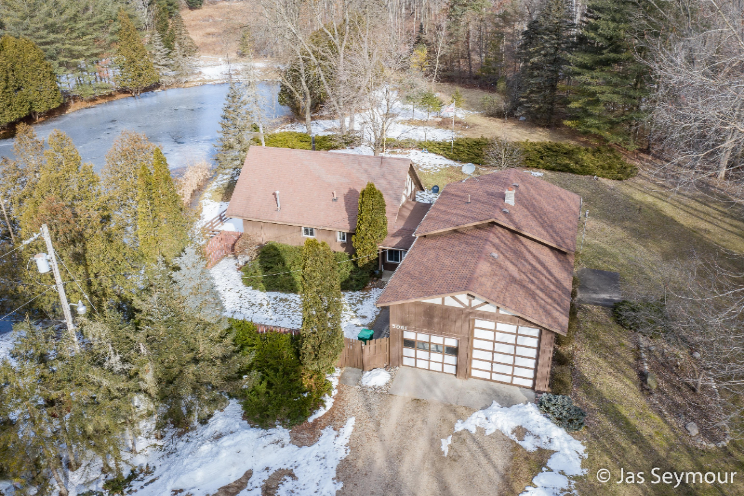 5961 East Charles Road Ionia, MI 48846 - Photo 4 of 61 Photo-1