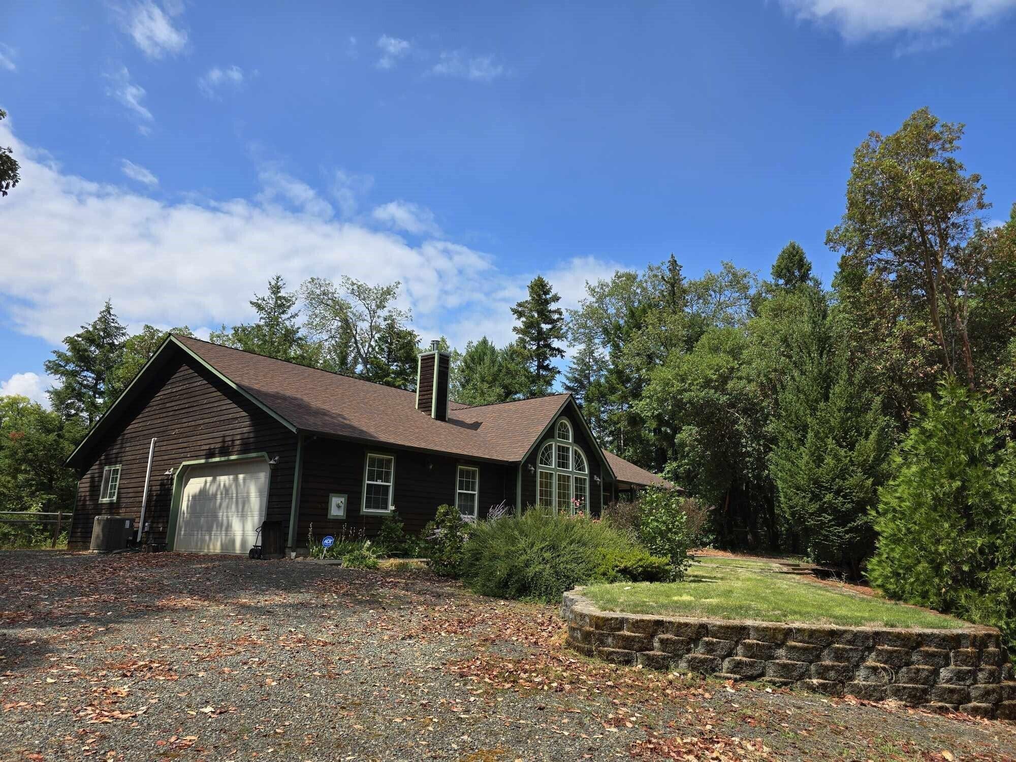 4180 Takilma Road Cave Junction, OR 97523 - Photo 4 of 46 1 4180