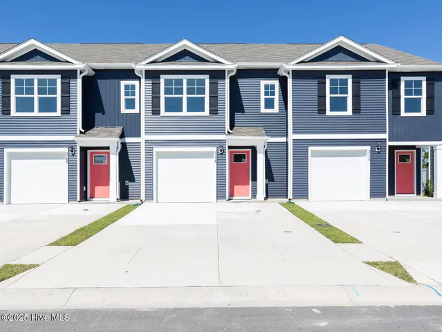 $249,999 | 7622 Pennycress Drive, Unit 452, Leland, NC 28451