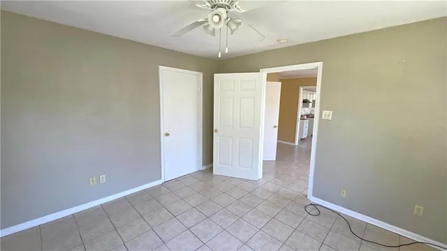$115,000 | 2800-2802 Plaza Drive, Chalmette, LA 70043