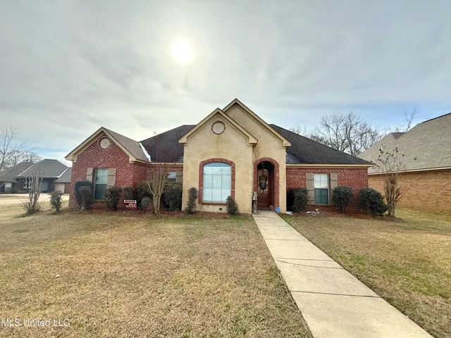 $305,000 | 117 Still House Creek Drive, Madison, MS 39110