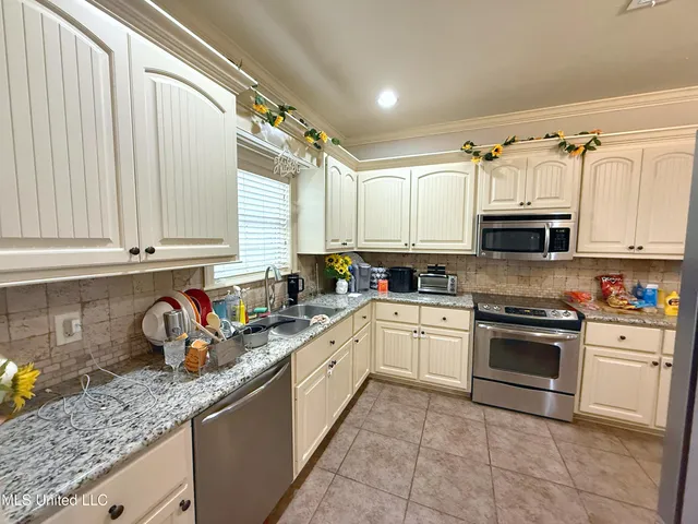 $305,000 | 117 Still House Creek Drive, Madison, MS 39110