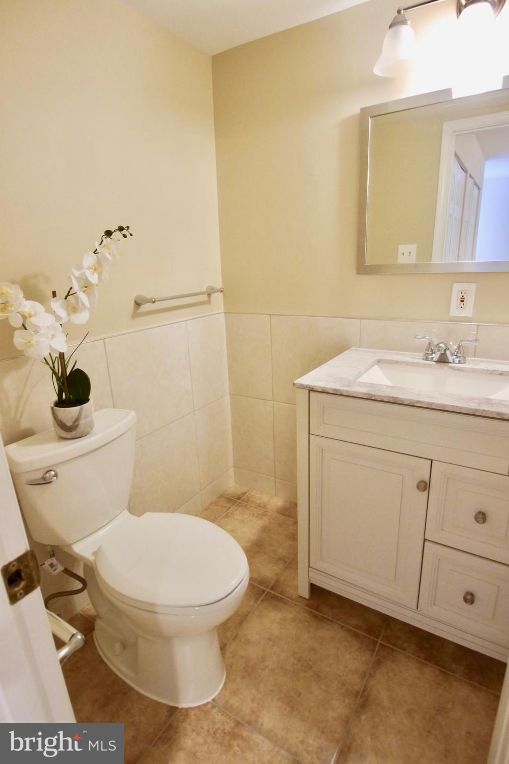 9806 Georgia Avenue, Unit 22 Silver Spring, MD 20902 - Photo 27 of 47