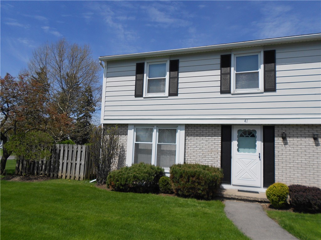 41 Springwood Drive Webster, NY 14580 - Photo 1 of 1 Welcome to 41 Springwood Drive in the Summit Knoll