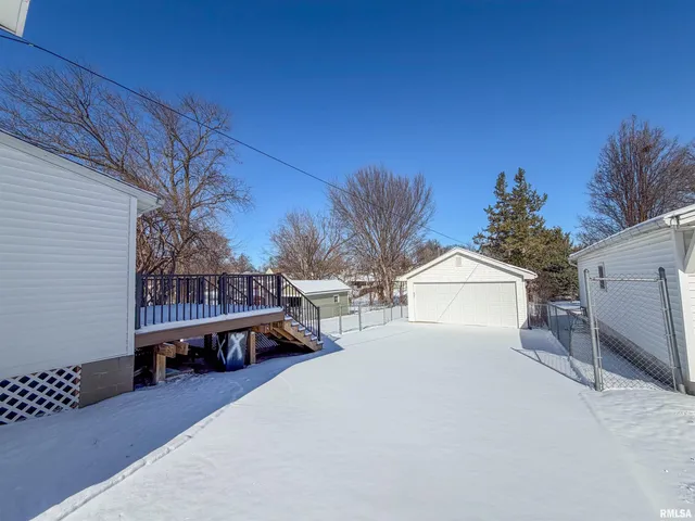 $150,000 | 1421 Monroe Street, Quincy, IL 62301