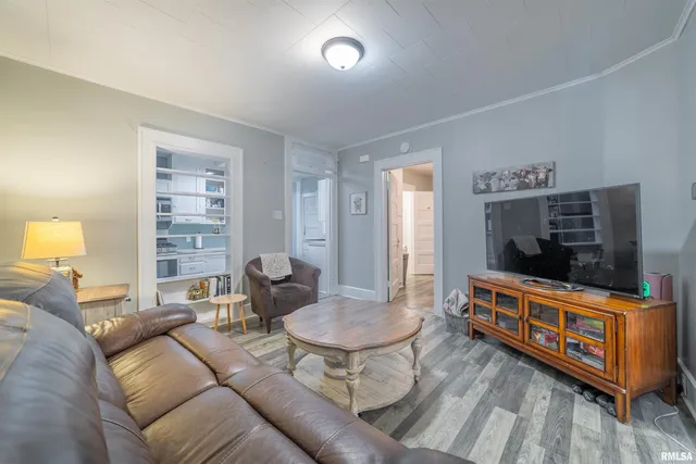 $150,000 | 1421 Monroe Street, Quincy, IL 62301