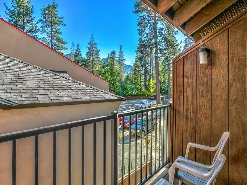 15775 Donner Pass Road, Unit 226 Truckee, CA 96161 - Photo 5 of 13 Gallery Image 5