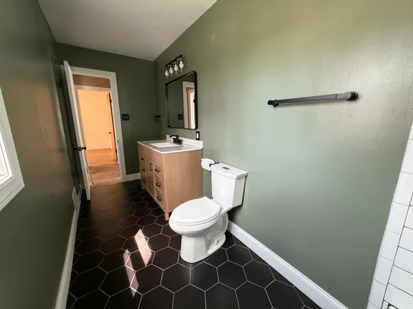 $310,000 | 1436 Linwood Street Southeast, Grand Rapids, MI 49507