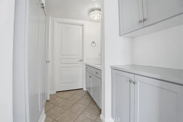 $2,800 | 7320 Hawthorne Boulevard, Unit 108, Los Angeles, CA 90046