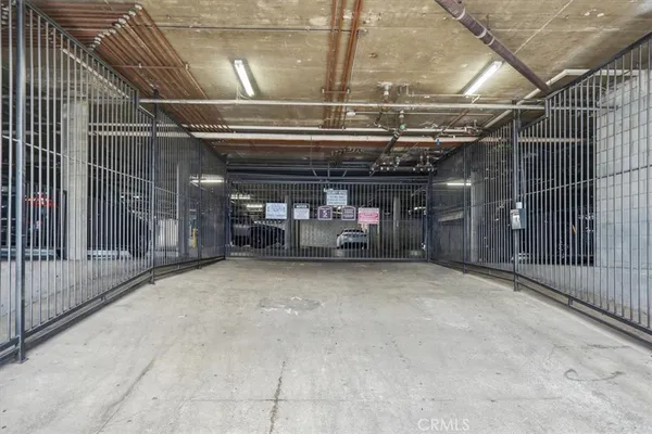 $2,800 | 7320 Hawthorne Boulevard, Unit 108, Los Angeles, CA 90046